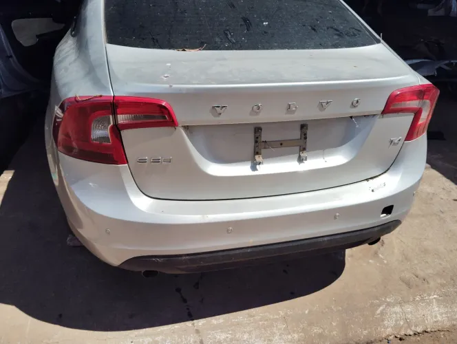 Sucata do volvo S60 2011 retirada de peças 