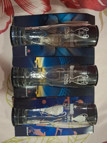 Kit 3 Copos Heineken Champions League