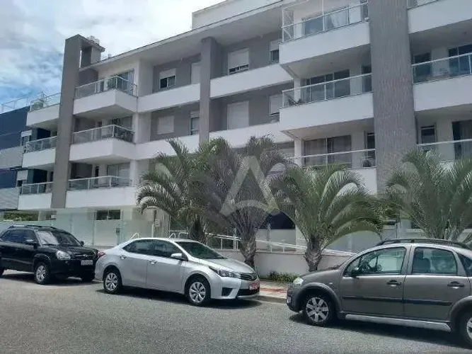 Pé na Areia , Barulho do Mar 2 Dort 2 vagas 2 Sacadas.