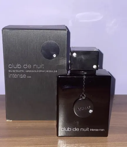 Perfumes femininos e masculino super promoção alta concentração