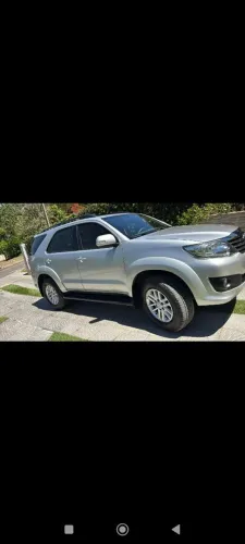 Toyota Hilux SW4 SR 4X2 2.7/ 2.7 Flex 16V Aut. 2013