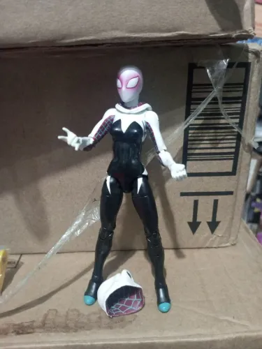 Gwen Stacy ghost spider comics Marvel legends wave absorbing Man boneco figura