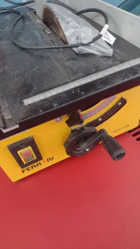 Serra circular marca ferra RR i 