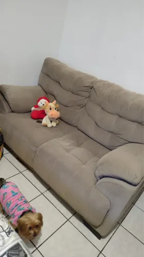 Vendo jogo de sofá 2 e 3 lugares