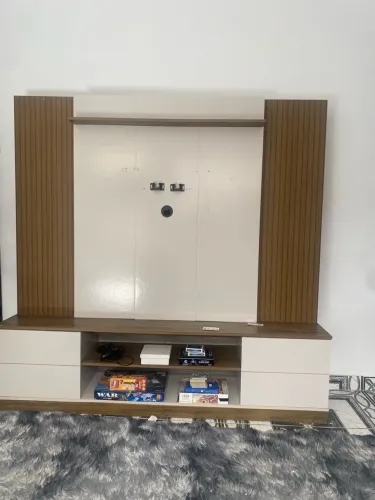 Rack com painel de sala