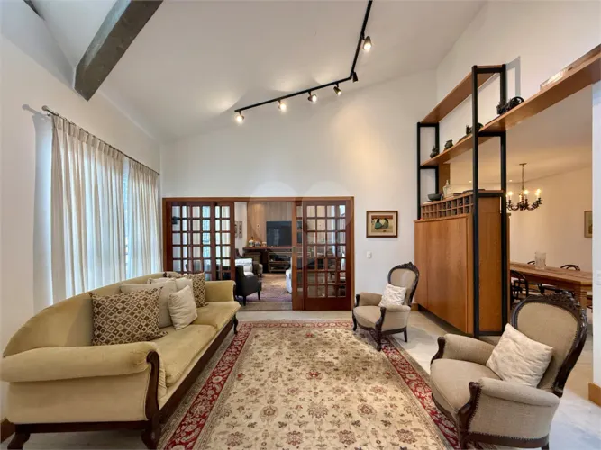 Casa de Vila à venda com 4 suítes em Alto da Boa Vista, São Paulo - SP