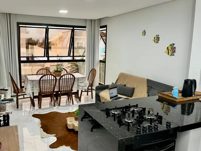 Alugo lindo apartamento mobiliado de 2 quartos na praia do sonho a 100 metros da praia 