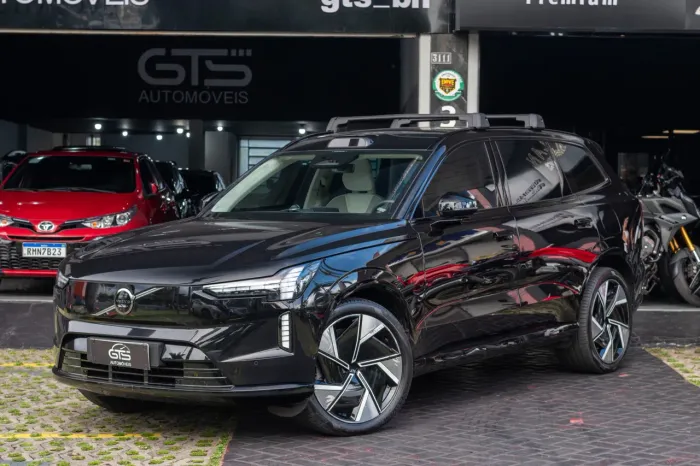 Volvo EX90 Twin Ultra AWD (elétrico) 2025