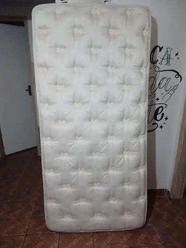 Colchão de viuvo com box
