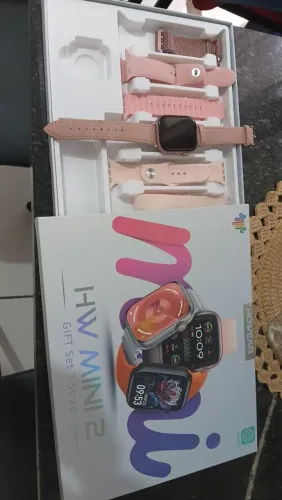 Vendo Relógio novo ,com várias pulseiras,carregador ,funcionando perfeitamente.