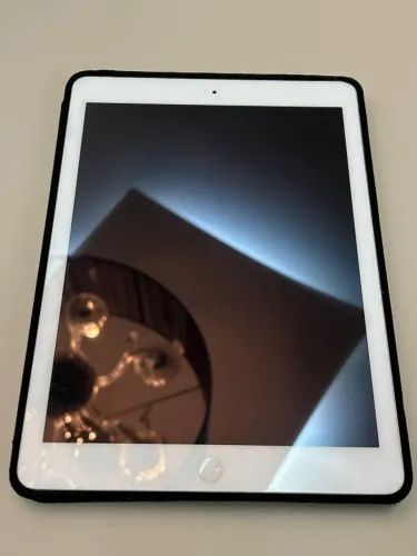 IPad Air. 32GB