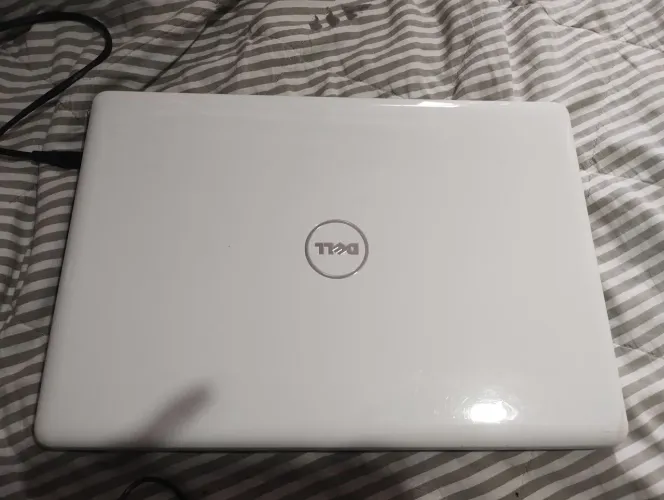 Notebook Dell Inspiron 1440 Branco lindo