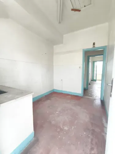 Imóvel para aluguel possui 45 metros quadrados em Centro - Piratininga - SP