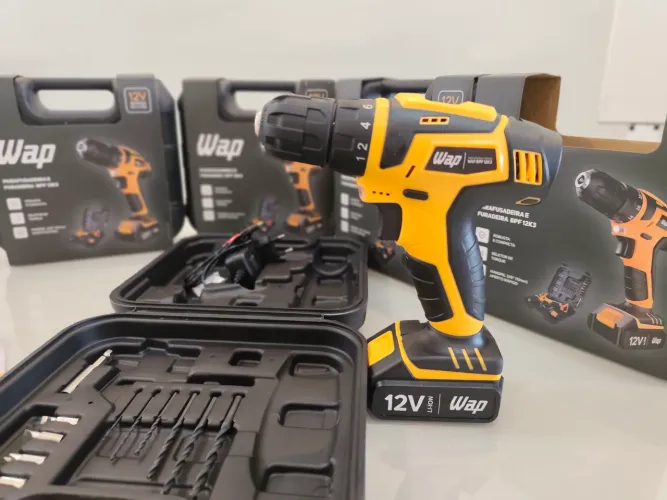 Parafusadeira/Furadeira 