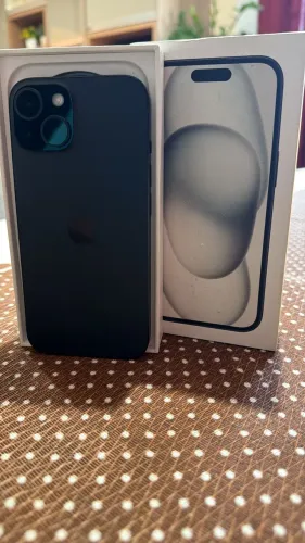 iPhone 15 128/GB bateria 88%86%