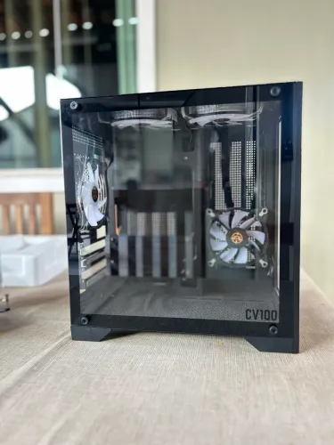 Gabinete Mancer CV100 - Semi-novo (usado por 1 dia) + 4 Ventoinhas RGB 