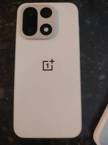 ONEPLUS 15 ? ESTADO DE NOVO