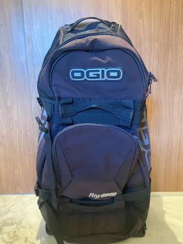 mochila da OGIO de trilha