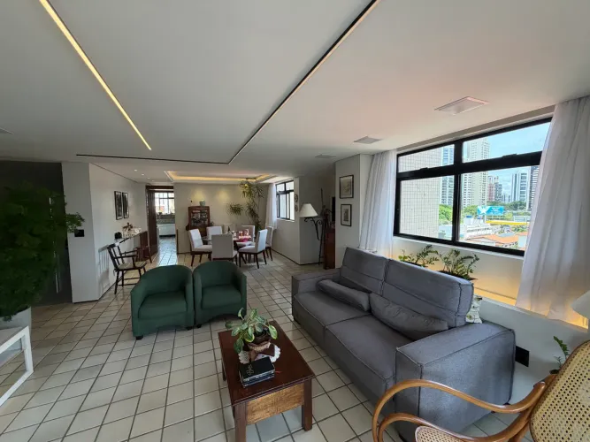 Apartamento em Manaíra - 216m² | 4 suítes