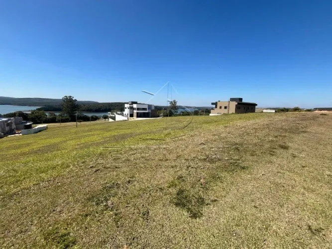 TERRENO EM CONDOMINIO COM 1.022M²; PIEDADE; SÃO PAULO