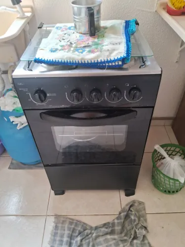Vendo fogão
