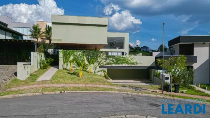 CASA EM CONDOMÍNIO - ITAHYE - SP