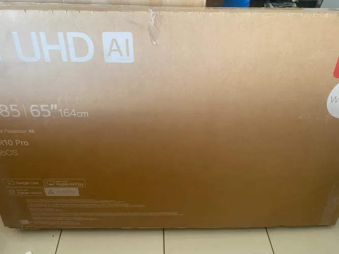 Tv led 65 polegadas LG  4k Bhuetooth nova plástico
