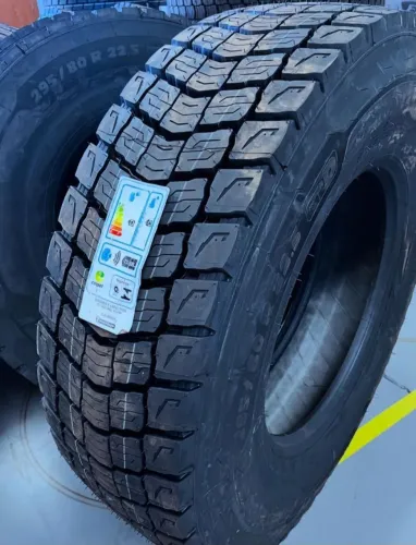 ? Michelin X Multi D 295/80R22.5 Borrachudo