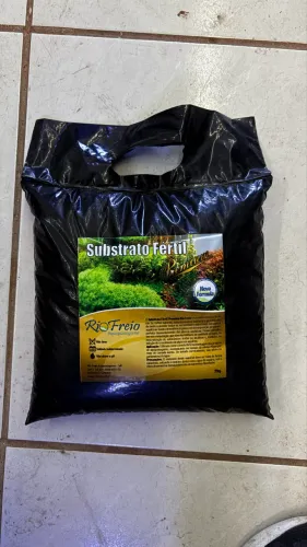 Substrato fértil premium 500g - Rio Freio (Pacote Fracionado)