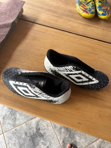 Chuteira Campo UMBRO Action Speed N.39