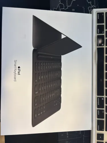 Smart Keyboard - IPad