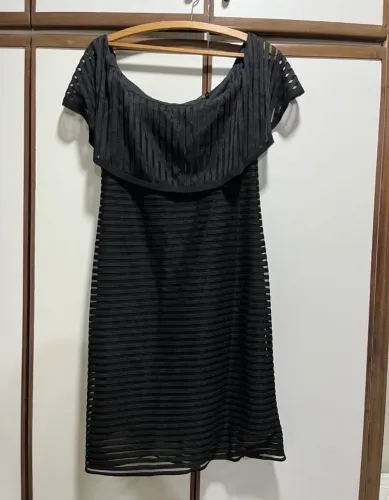 Vestido classico preto cavendish