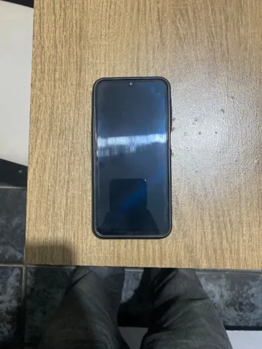 Samsung a25 com carregador e capinha