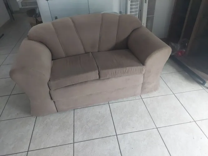 Sofá 2 lugares