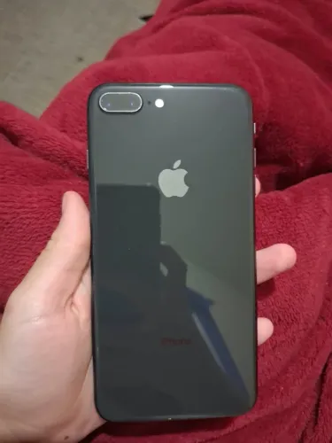 IPHONE 8 PLUS