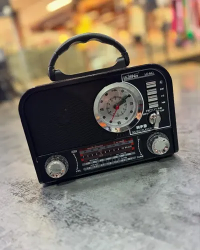 Rádio Portátil Retrô FM AM SW Bluetooth USB mp3 Relógio Despertador