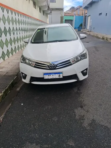 Toyota Corolla Altis 2.0 Flex 16V Aut. 2014