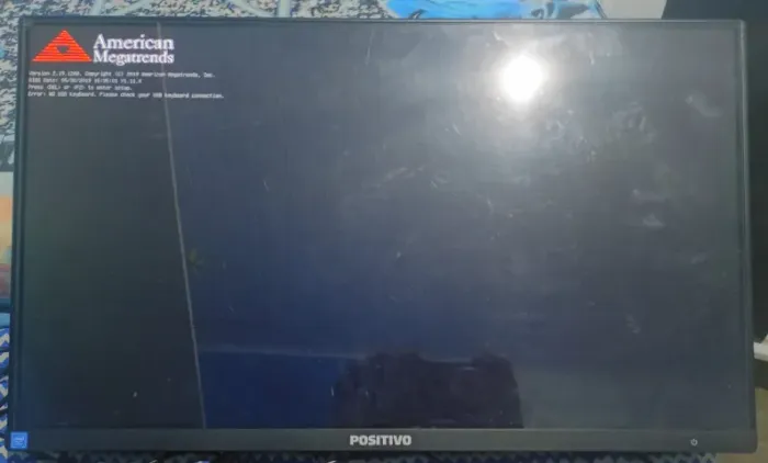 Computador All in One Positivo (ler descrição)