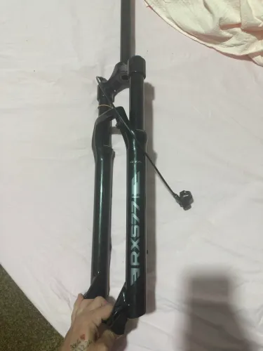 Suspensão gta rx577 com trava no guidão usado 2x