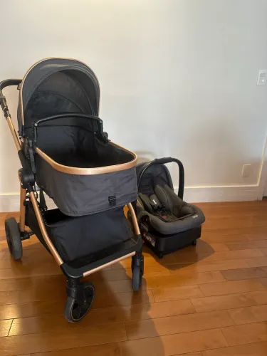Carrinho + Bebê Conforto + Base | Excelente Estado