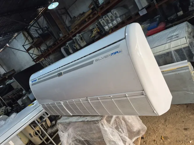 split Springer Carrier 60.000 btu 220 v 3 ph