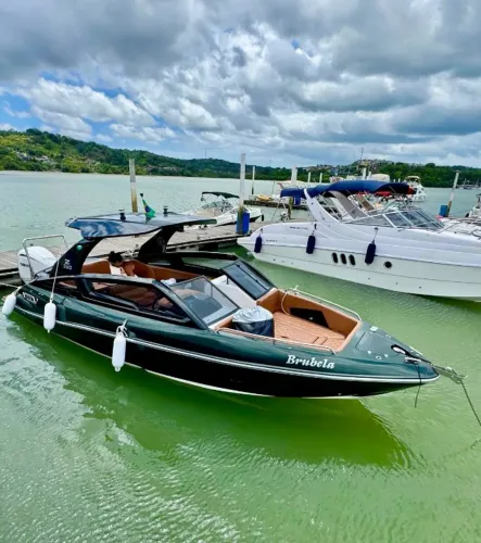 Lancha AZOV Z260 Open Em Estado de Zero! Motor 300 hp