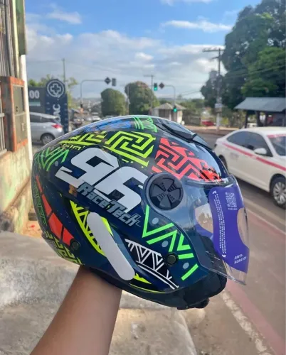 Capacete Race tach