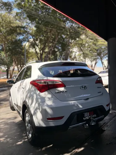 Hyundai HB20X Style 1.6 Flex 16V Aut. 2014