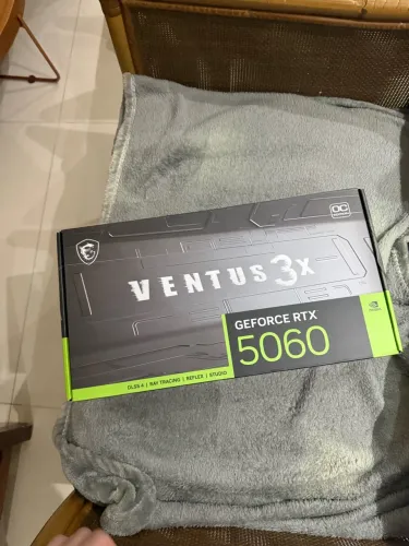 Rtx msi 5060 3 fan, excelente estado