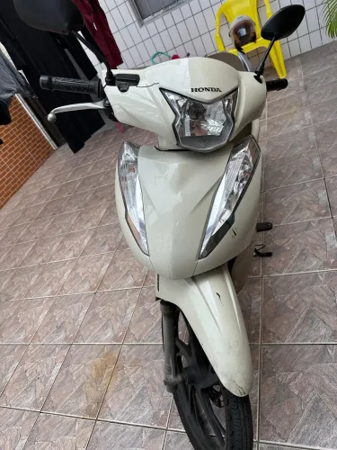Biz 125  flex única dona 