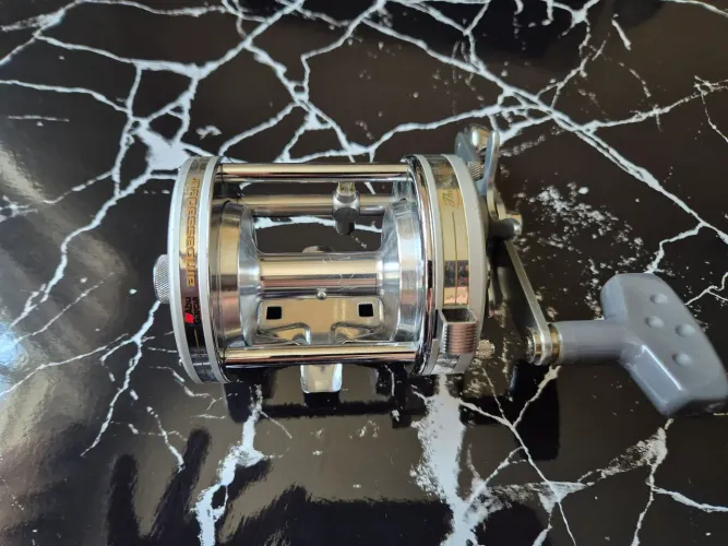 Carretilha Abu Garcia 7000 c3