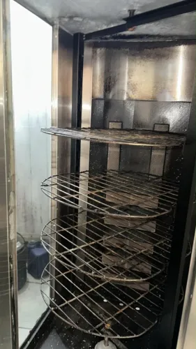 Forno industrial bivolt giratório de assar frango