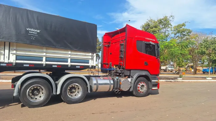 Scania R440 Streamline + Rodotrem Librelato 
