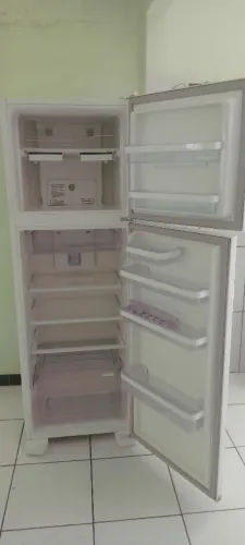 Geladeira 370 litros Electrolux pagto no Pix